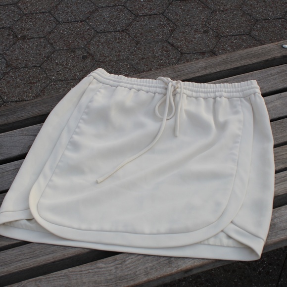 J. Crew Dresses & Skirts - J Crew Drapey Double Twill Athleisure Skirt